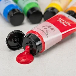 Akrylmaling s�t 12x100 ml close-up af farver og konsistens