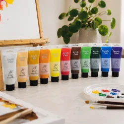 Akrylmaling s�t 12x100 ml placeret i moderne kreativt milj�