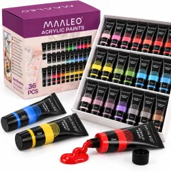 N�rbillede af akrylmaling i 20 ml tuber med en �ben r�d tube og synlig maling.