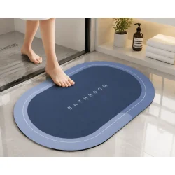 Badem�tte skridsikker hurtigtt�rrende design i brug p� badev�relse