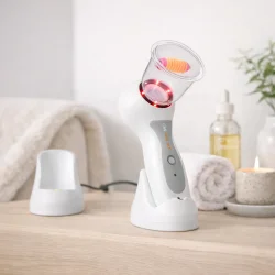 cellulite massager med vakuum og LED lys i roligt milj�