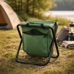 Foldbar fiskestol med opbevaringstaske i outdoor milj� ved s�