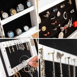 Stort gulvspejl med smykkeskrin