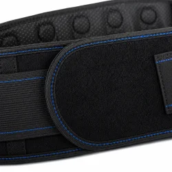 Close-up af l�ndest�tte med elastisk materiale, velcro og kraftige syninger til rygst�tte