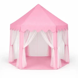 Lyser�dt legetelt til b�rn p� hvid baggrund med gardiner