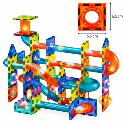 Magnet kuglebane med m�l p� en kvadratisk magnetisk byggeplade p� 6,5 x 6,5 cm