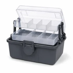 Medicinkasse med 2 niveauer og foldbare rum vist �ben p� hvid baggrund med smart opbevaring til medicin og sm�ting