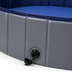 Pool til hund i close-up med afl�bsventil, robuste sidev�gge og slidst�rkt PVC-materiale