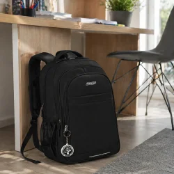 Rygs�k 22L med laptoprum og ergonomisk design i moderne milj�