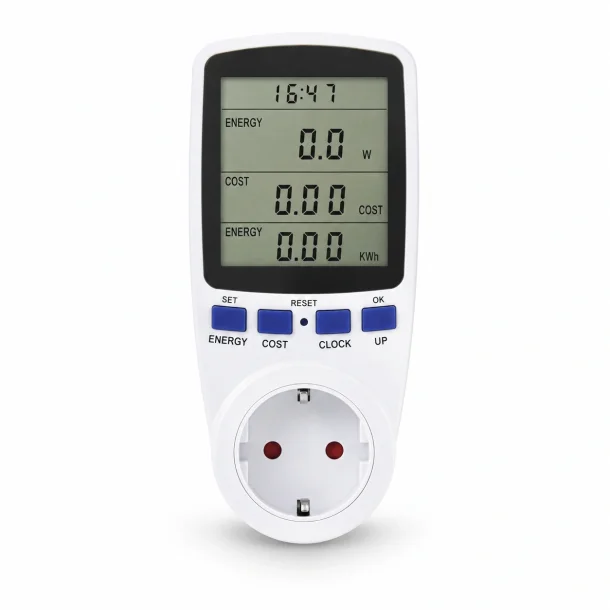 Str�mm�ler til stikkontakt med digitalt LCD display og kWh m�ling p� hvid baggrund