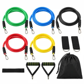 Tr�ningselastik-s�t med fem farvede elastikker, h�ndtag, ankelstropper, d�ranker og opbevaringspose