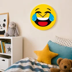 v�gur til b�rn med smiley h�nger i b�rnev�relse dekorativt b�rneur