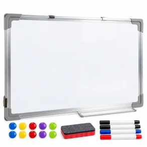 Whiteboard tavle 60x40 cm med magnetisk skriveflade, 10 farvede magneter, fire tuscher og magnetisk visker.